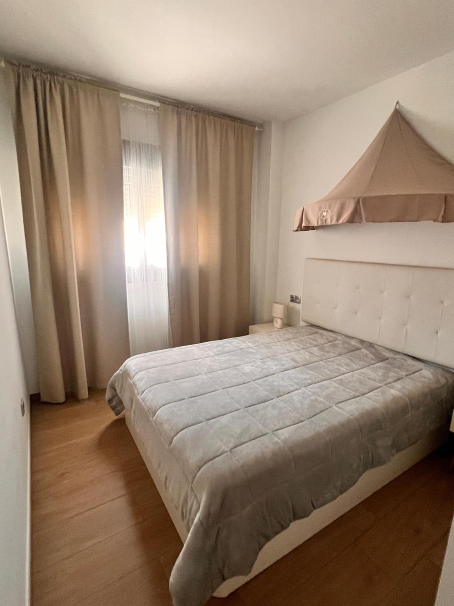 Apartamento Villa Amalia Torrevieja Luaran gambar
